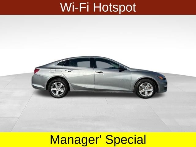 Chevrolet Malibu  2023