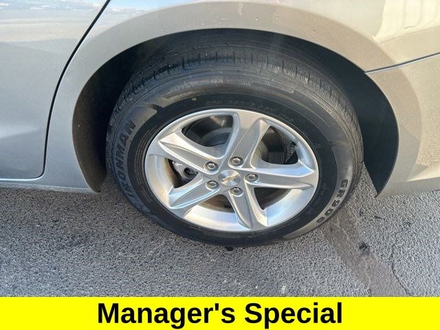 Chevrolet Malibu  2023