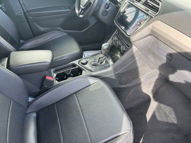 Volkswagen Tiguan  2021