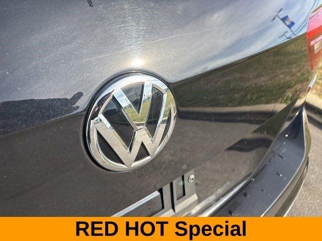 Volkswagen Tiguan  2021