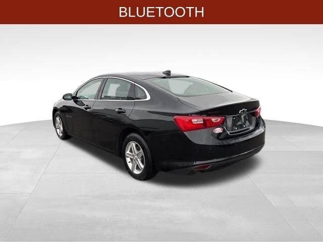 Chevrolet Malibu  2023