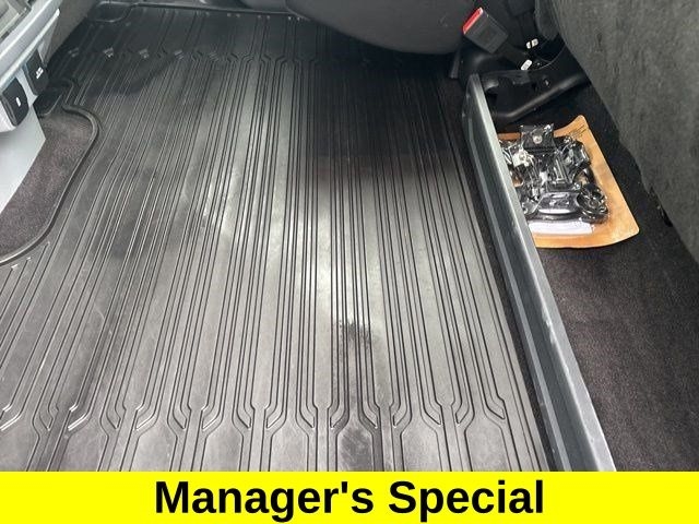 Ford F-150 XLT SuperCrew 4WD 2023