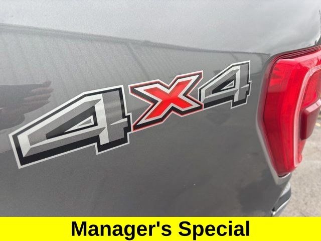 Ford F-150 XLT SuperCrew 4WD 2023