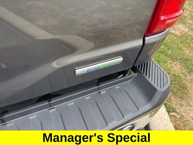 Ford F-150 XLT SuperCrew 4WD 2023