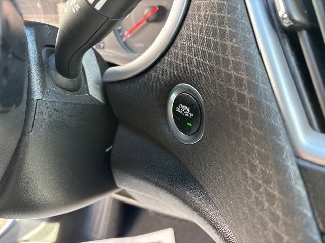 Chevrolet Malibu  2023