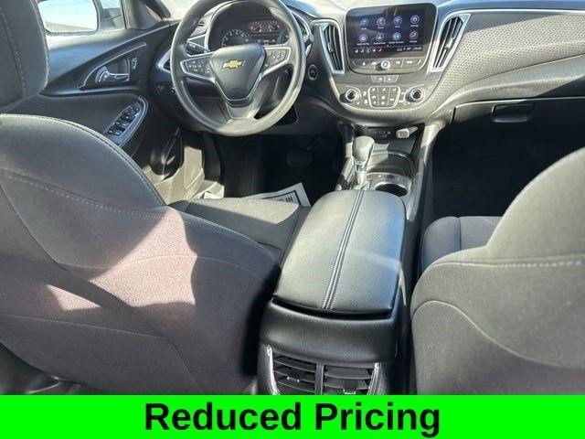 Chevrolet Malibu  2023