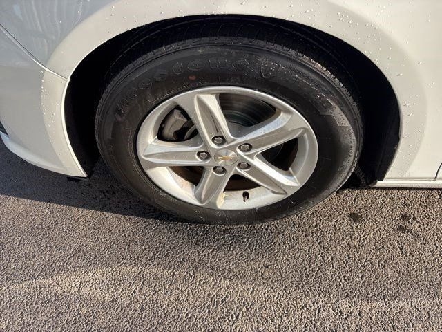 Chevrolet Malibu  2023