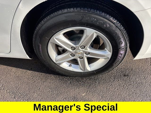 Chevrolet Malibu  2023