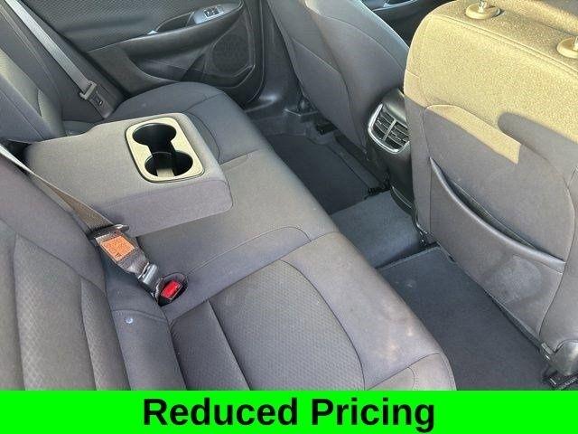 Chevrolet Malibu  2023