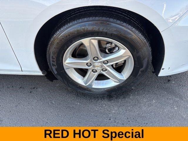 Chevrolet Malibu  2023