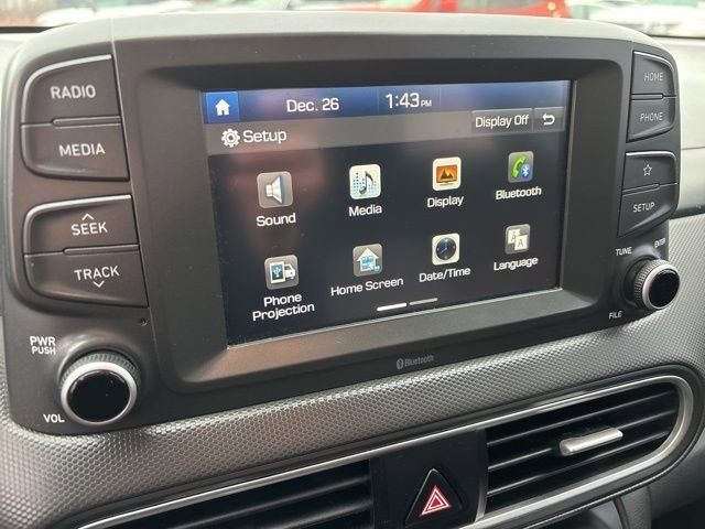 Hyundai Kona SE 2021