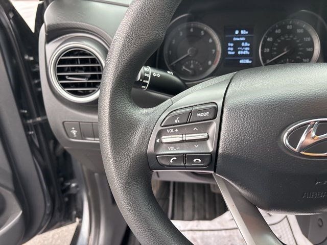 Hyundai Kona SE 2021