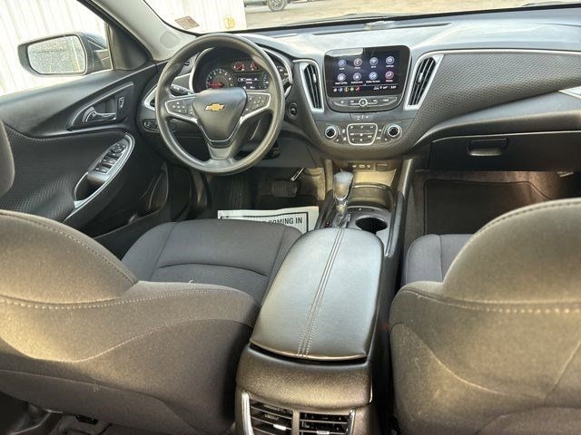 Chevrolet Malibu  2023