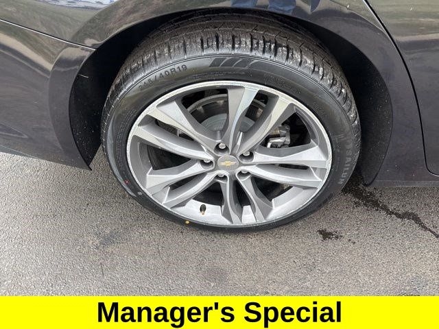 Chevrolet Malibu  2023