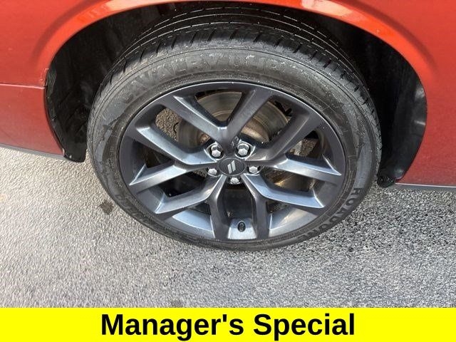 Dodge Challenger SXT 2021