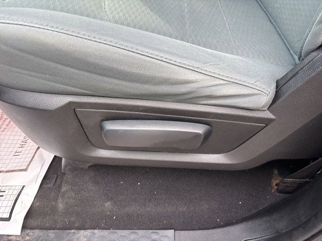 RAM 1500 Tradesman Quad Cab 4WD 2015