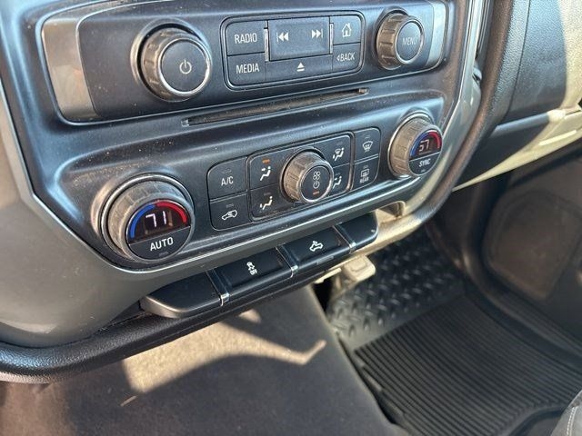 Chevrolet Silverado 1500 LD  2019