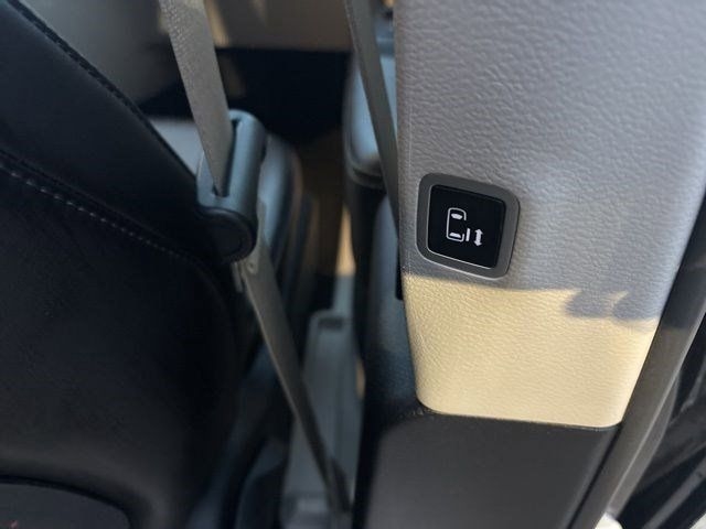 Chrysler Pacifica Touring L 2023