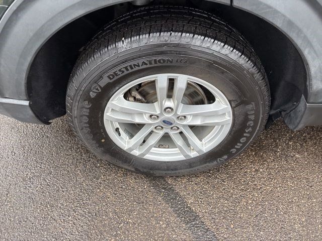 Ford Explorer XLT 4WD 2022