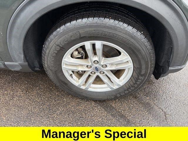 Ford Explorer XLT 4WD 2022