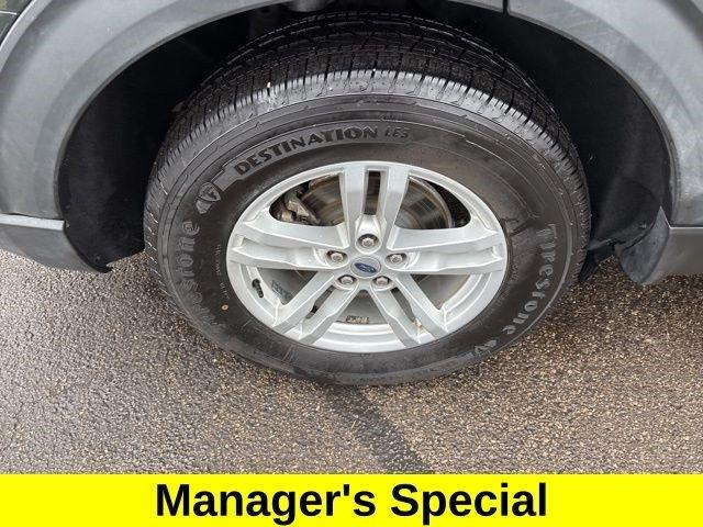 Ford Explorer XLT 4WD 2022