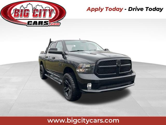 2018 RAM 1500 Express Crew Cab 4WD