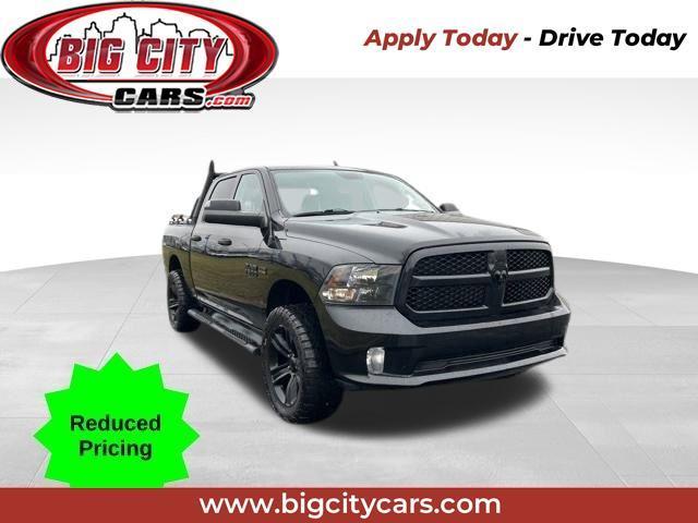 2018 RAM 1500 Express Crew Cab 4WD
