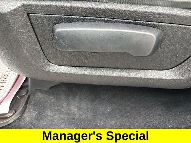 RAM 1500 SLT Crew Cab 4WD 2017