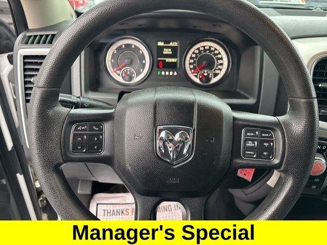 RAM 1500 SLT Crew Cab 4WD 2017