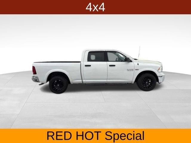RAM 1500 SLT Crew Cab 4WD 2017