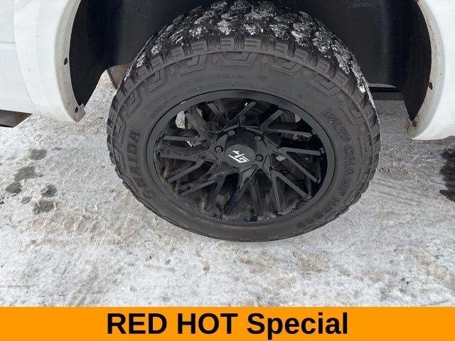 RAM 1500 SLT Crew Cab 4WD 2017