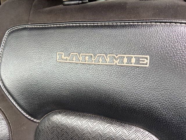 RAM 1500 Laramie Crew Cab 4WD 2020