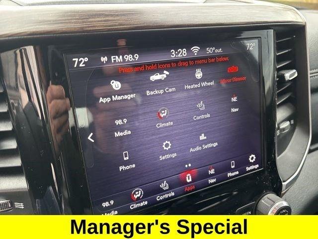 RAM 1500 Laramie Crew Cab 4WD 2020