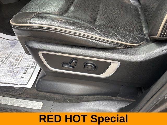 RAM 1500 Laramie Crew Cab 4WD 2020