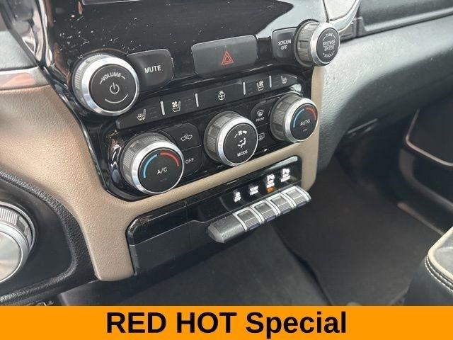 RAM 1500 Laramie Crew Cab 4WD 2020