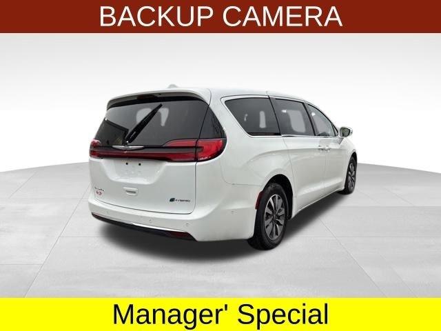 Chrysler Pacifica Hybrid Touring L 2022
