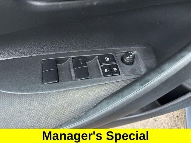 Toyota Corolla LE 2023