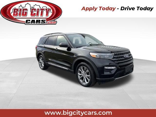 Ford Explorer XLT 2022