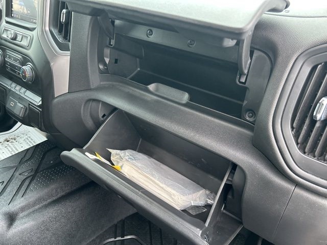 Chevrolet Silverado 1500 Custom Crew Cab 4WD 2020