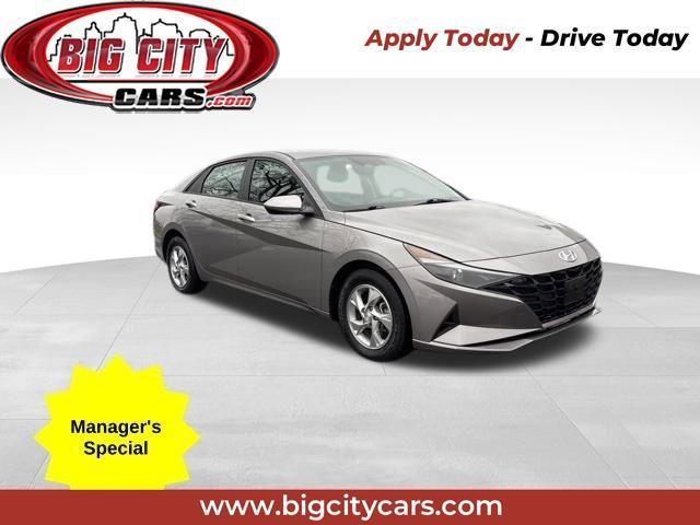 2023 Hyundai Elantra SE