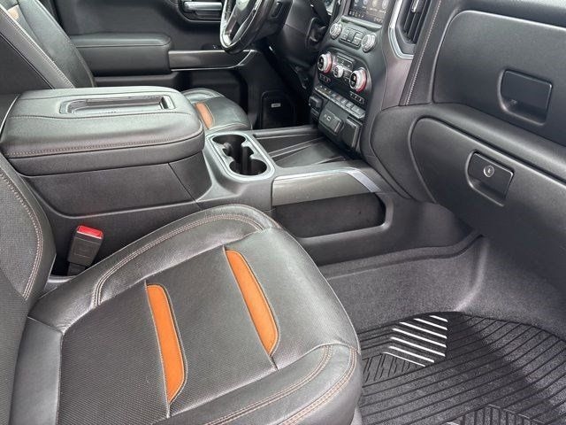 GMC Sierra 1500 AT4 Crew Cab 4WD 2020