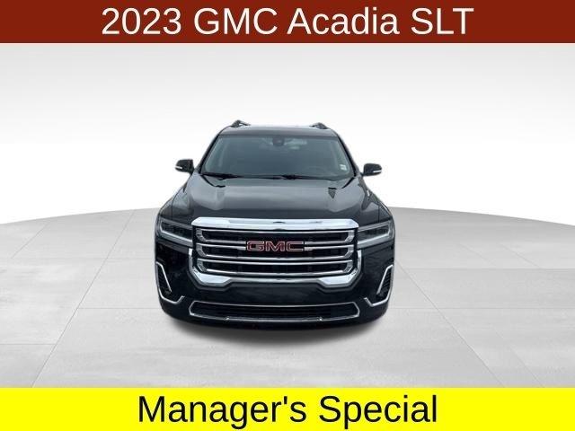GMC Acadia SLT 2023