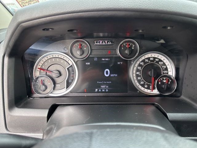 RAM 1500 SLT Crew Cab 4WD 2017