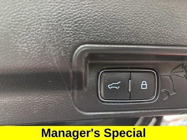 Ford Explorer XLT 4WD 2022