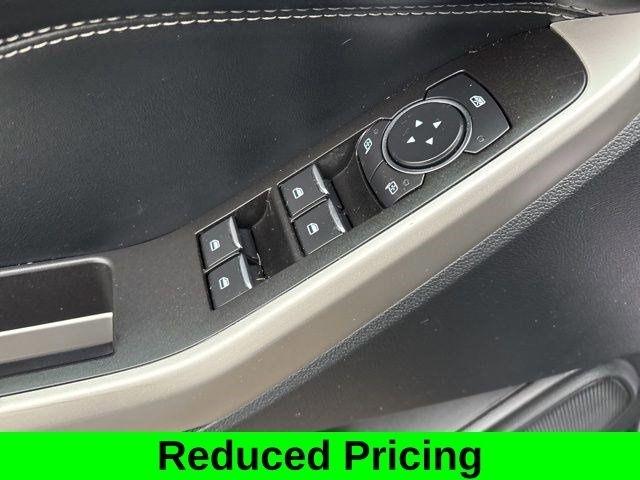 Ford Explorer XLT 4WD 2022