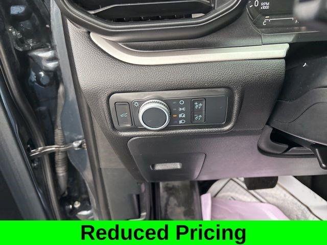 Ford Explorer XLT 4WD 2022