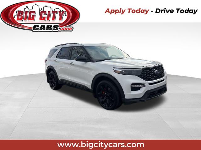 2021 Ford Explorer ST's photo
