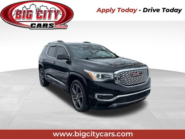 2019 GMC Acadia Denali's photo