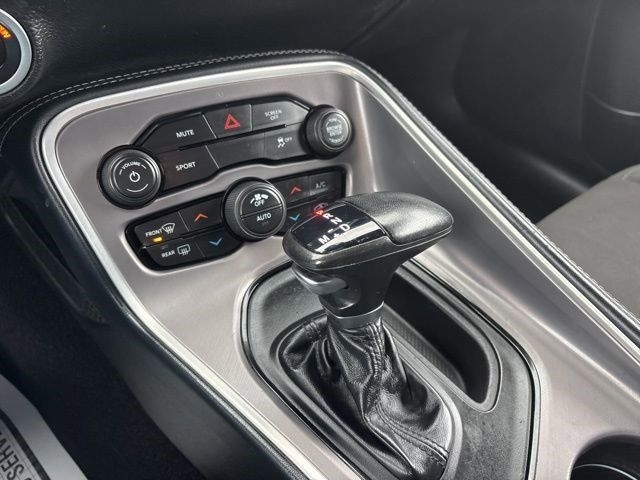 Dodge Challenger SXT 2022