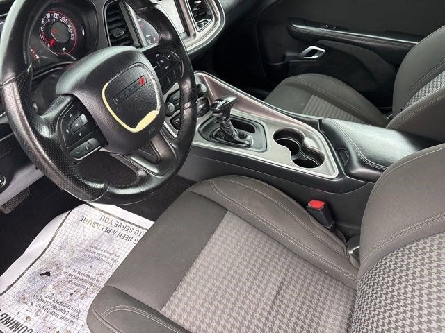 Dodge Challenger SXT 2022